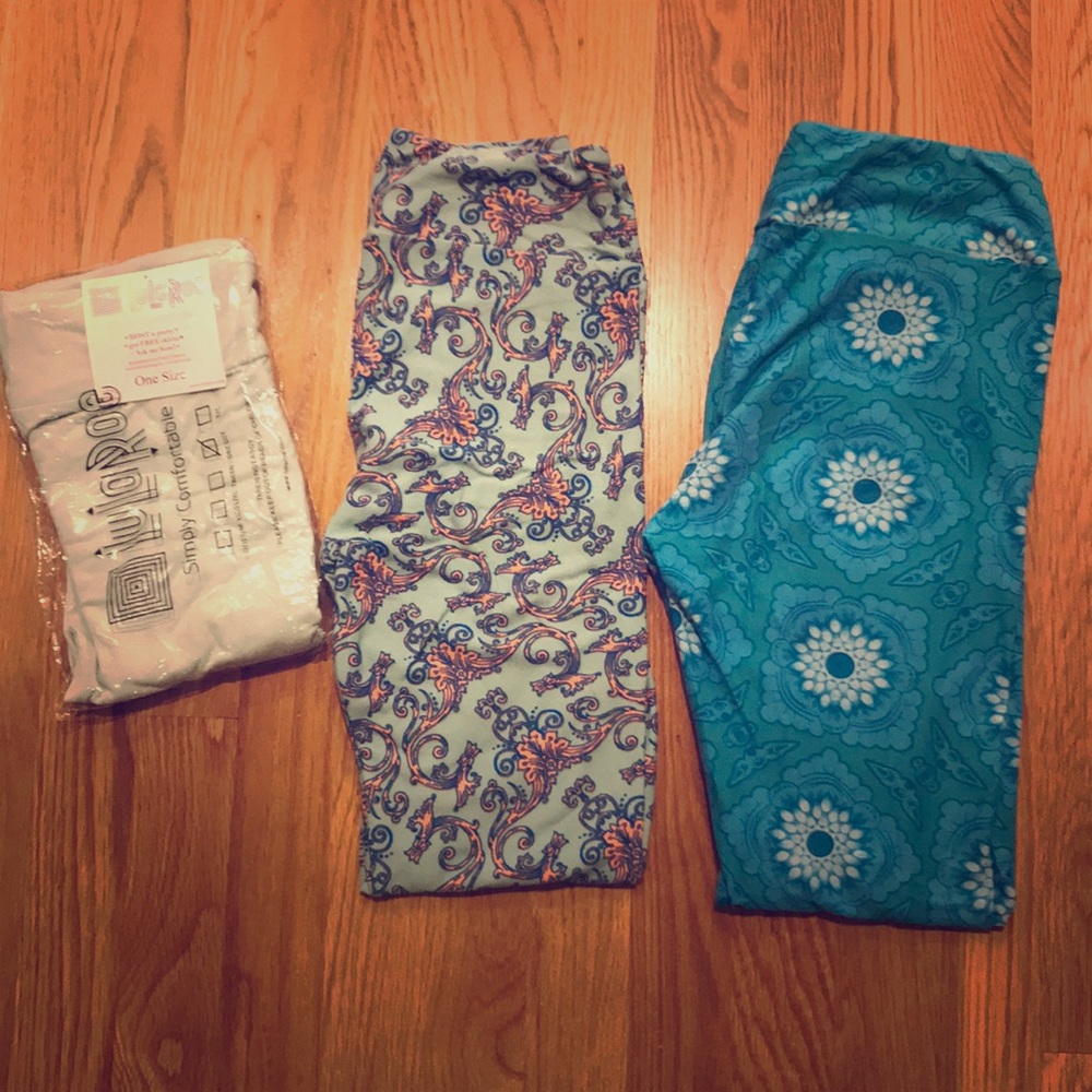 Lot lularoe leggings o/s! Buy 2 get one FREE!!